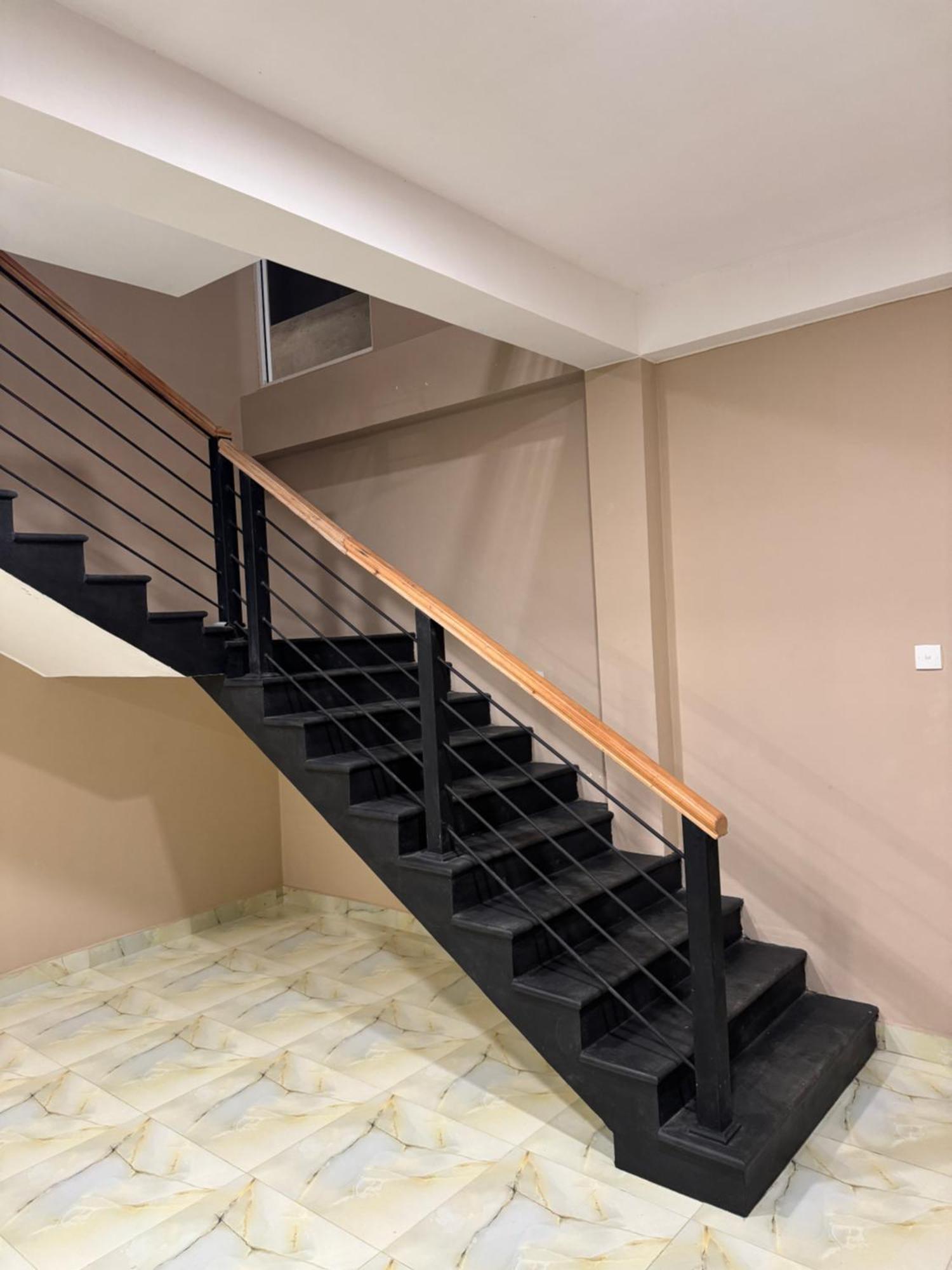 Royal Bliss Hotel Нувара-Элия Экстерьер фото